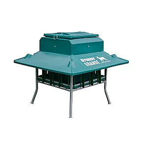 STURDY PRODUCTS LAMB CREEP FEEDER